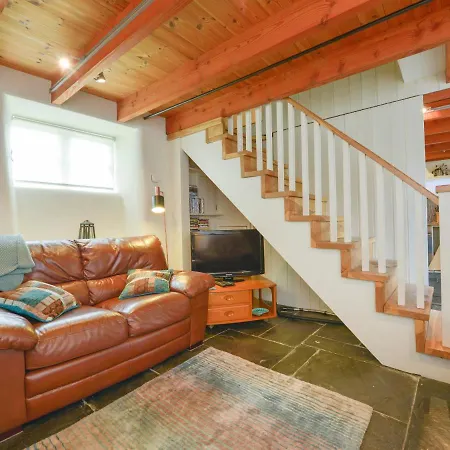 Holiday home 3 Newhall