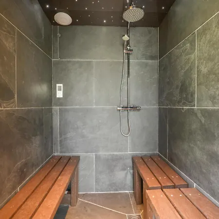 3 Newhall Holiday home *
